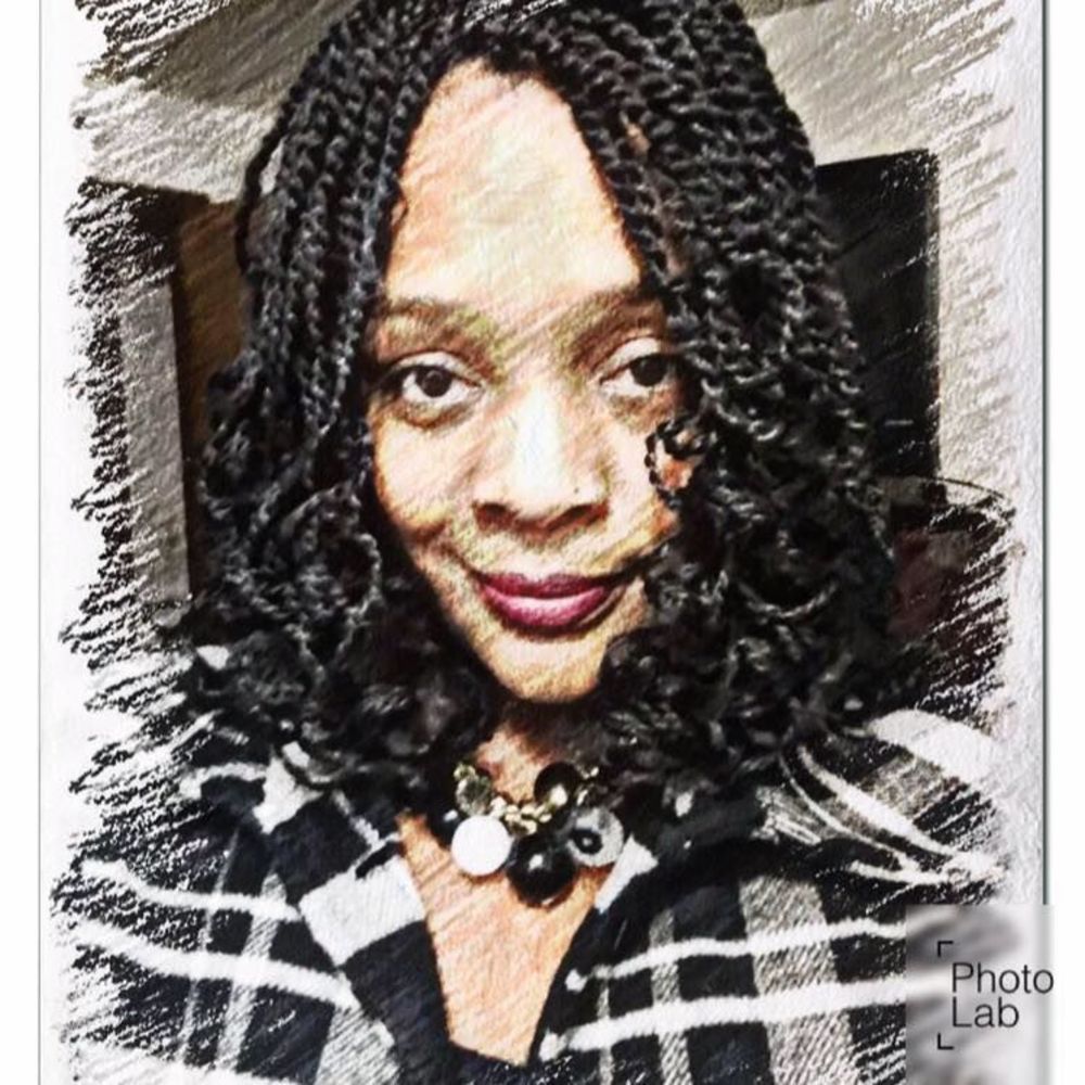 Meet your Posher, Debbie